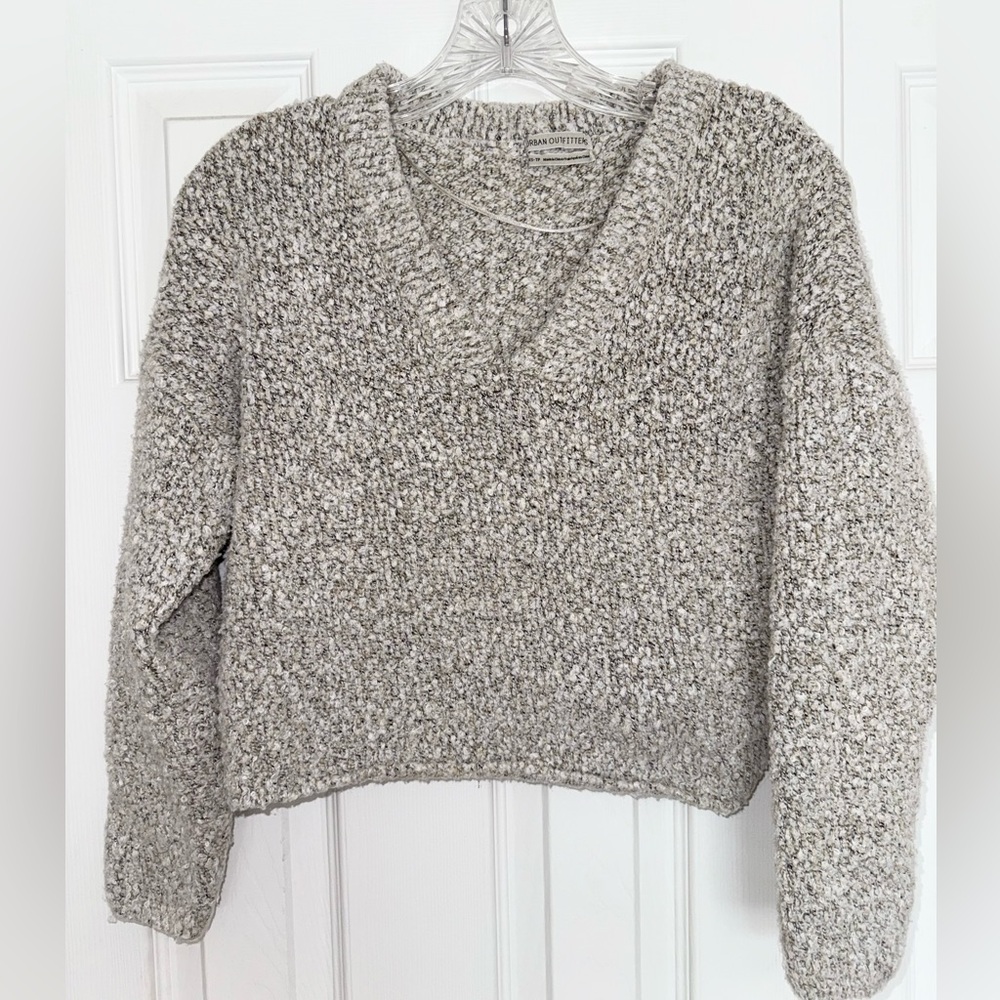 Urban Outfitters Beige And Light Multi Textured V Neck Sweater XS